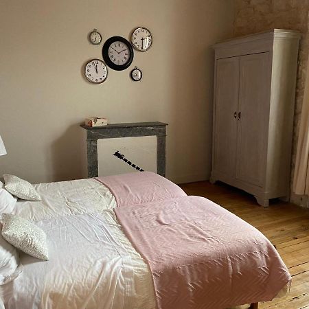 Bed and Breakfast La Gare Gondrin Екстер'єр фото