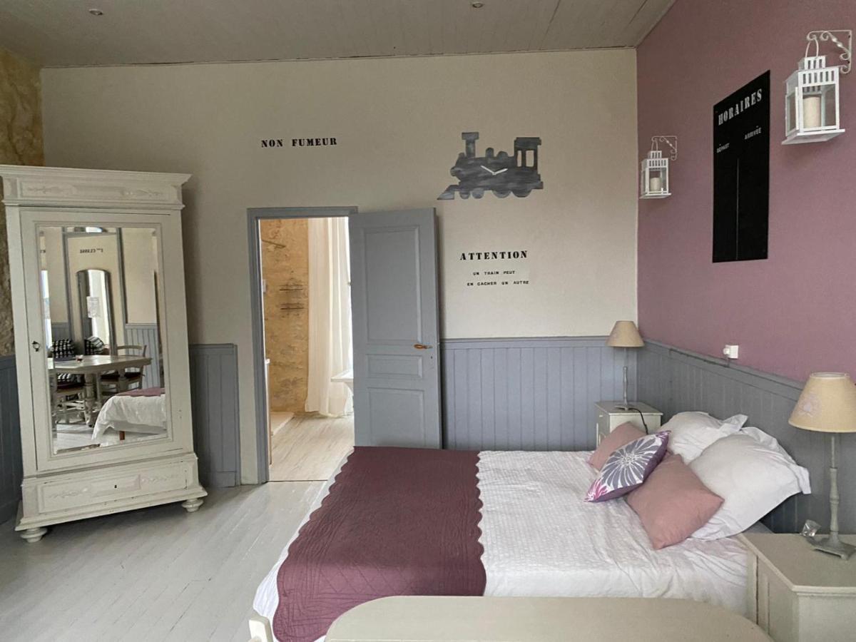Bed and Breakfast La Gare Gondrin Екстер'єр фото