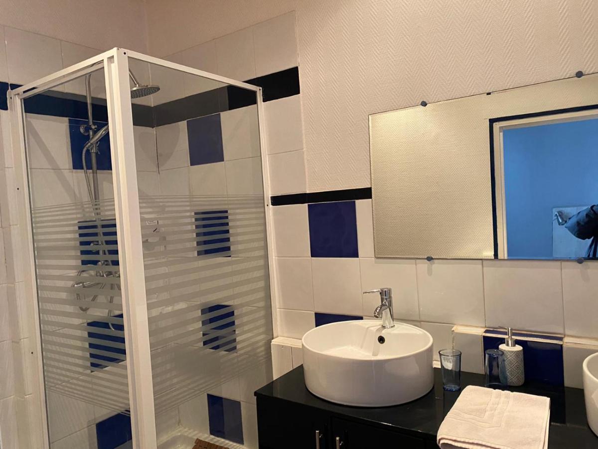 Bed and Breakfast La Gare Gondrin Екстер'єр фото