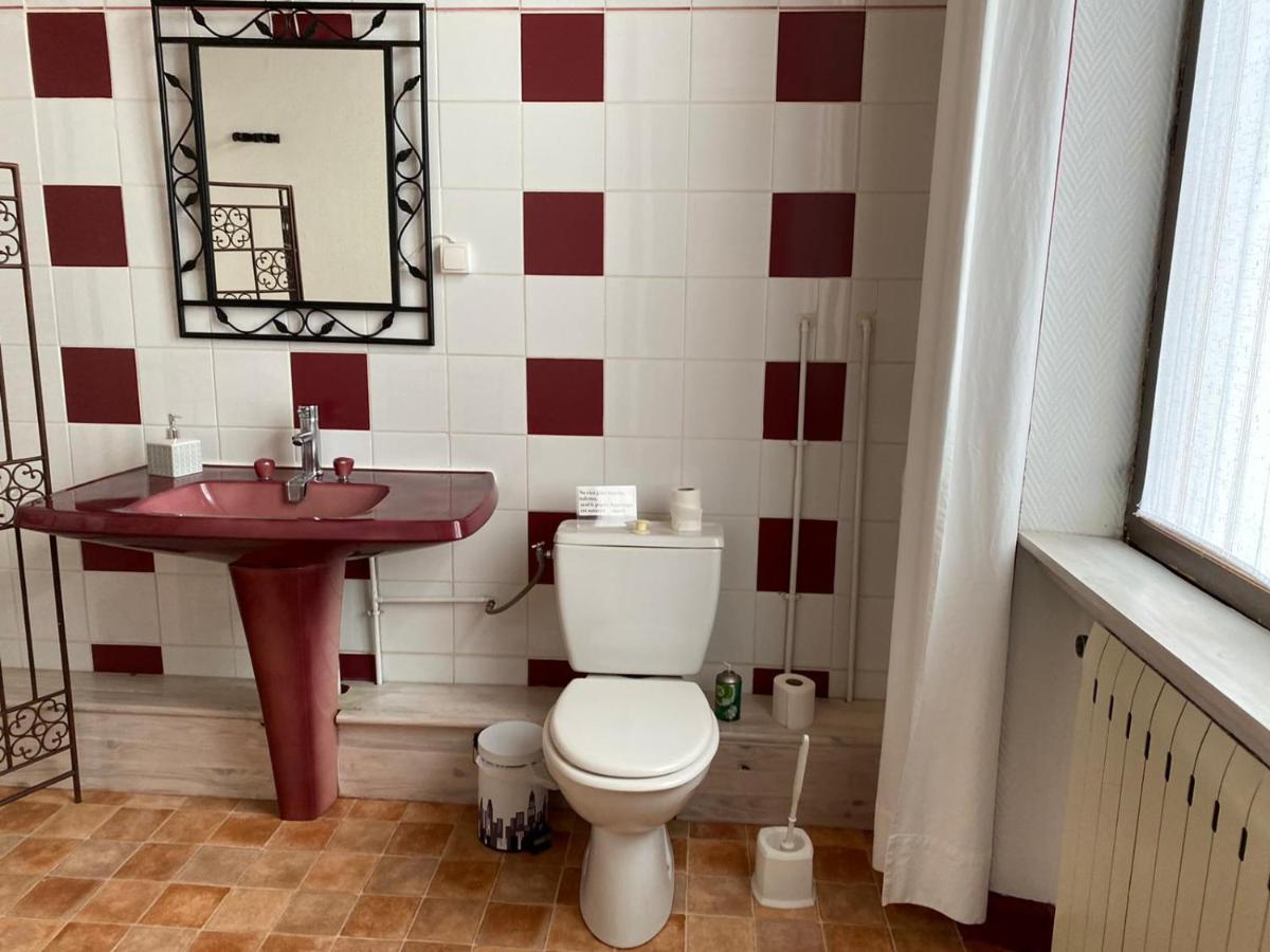 Bed and Breakfast La Gare Gondrin Екстер'єр фото