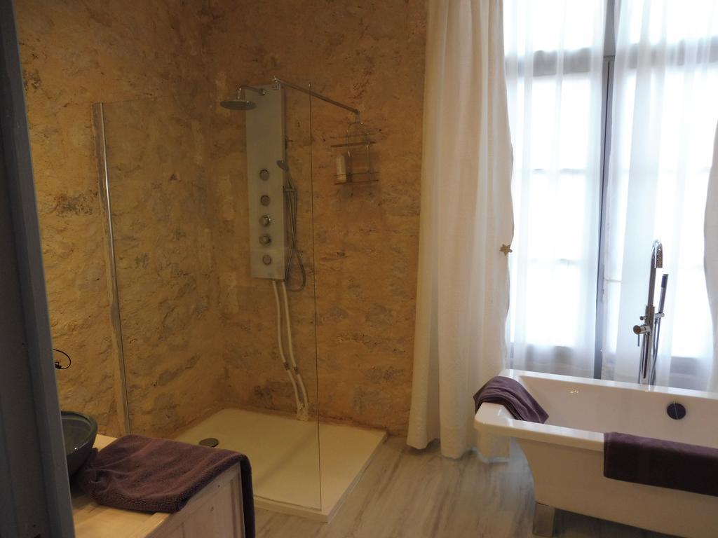 Bed and Breakfast La Gare Gondrin Екстер'єр фото
