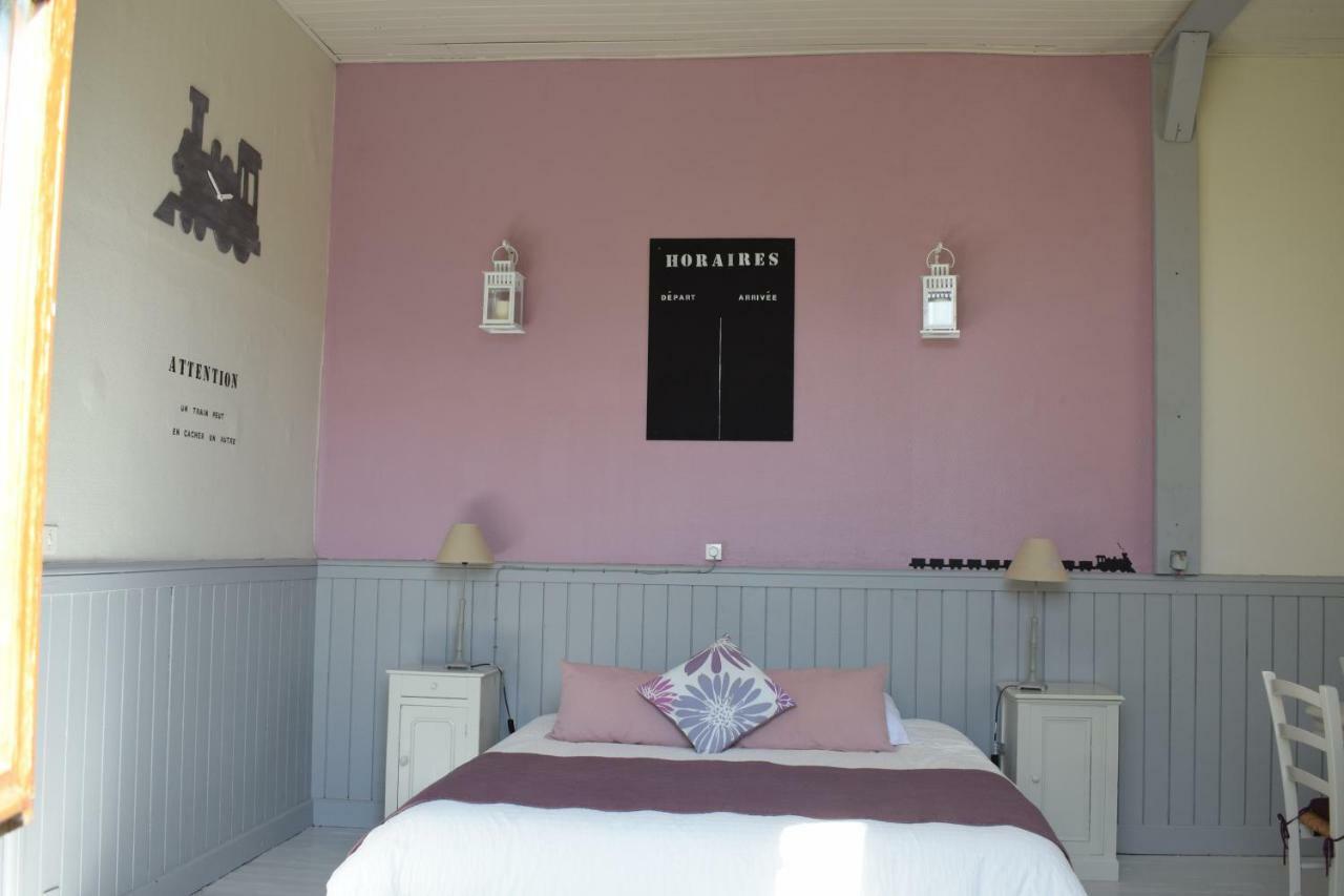 Bed and Breakfast La Gare Gondrin Екстер'єр фото